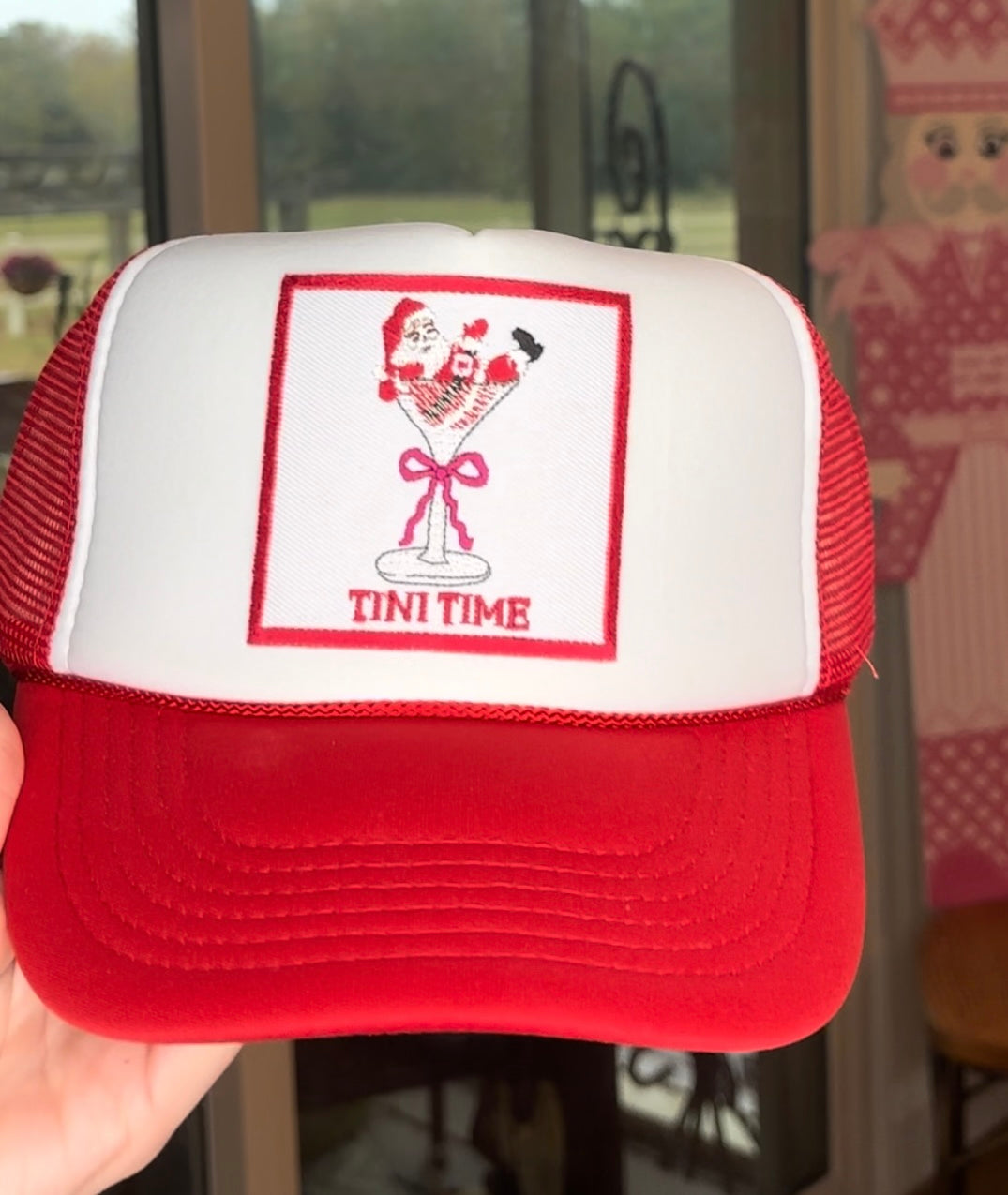 Tini Time hat