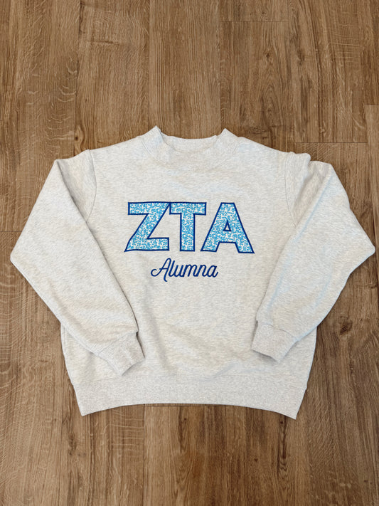 Zeta Alumna Mockneck