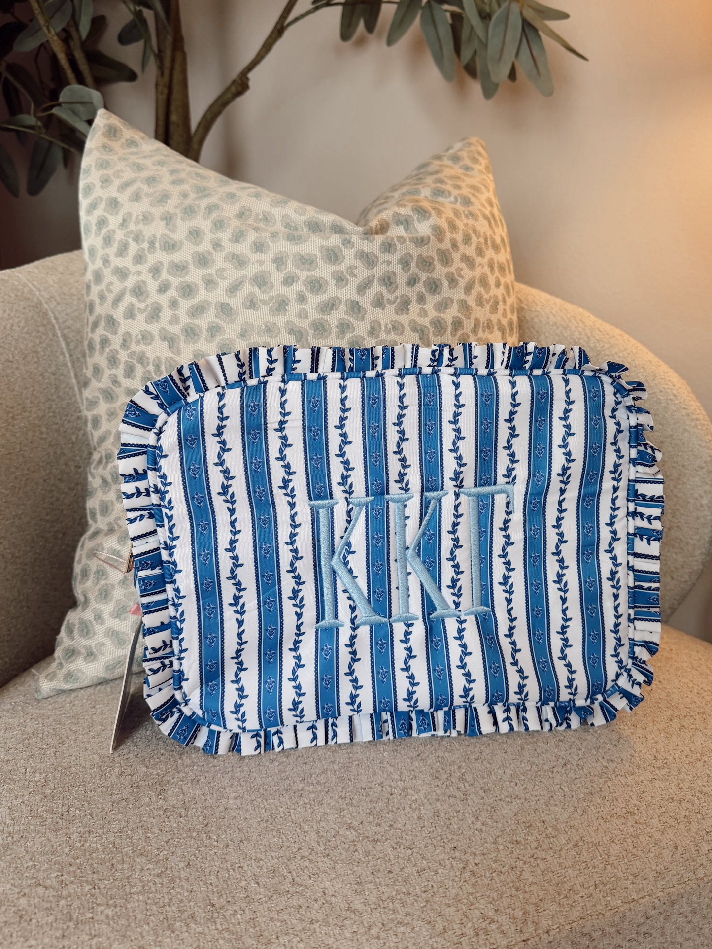 Kappa Kappa Gamma Ruffle Makeup Bag 2