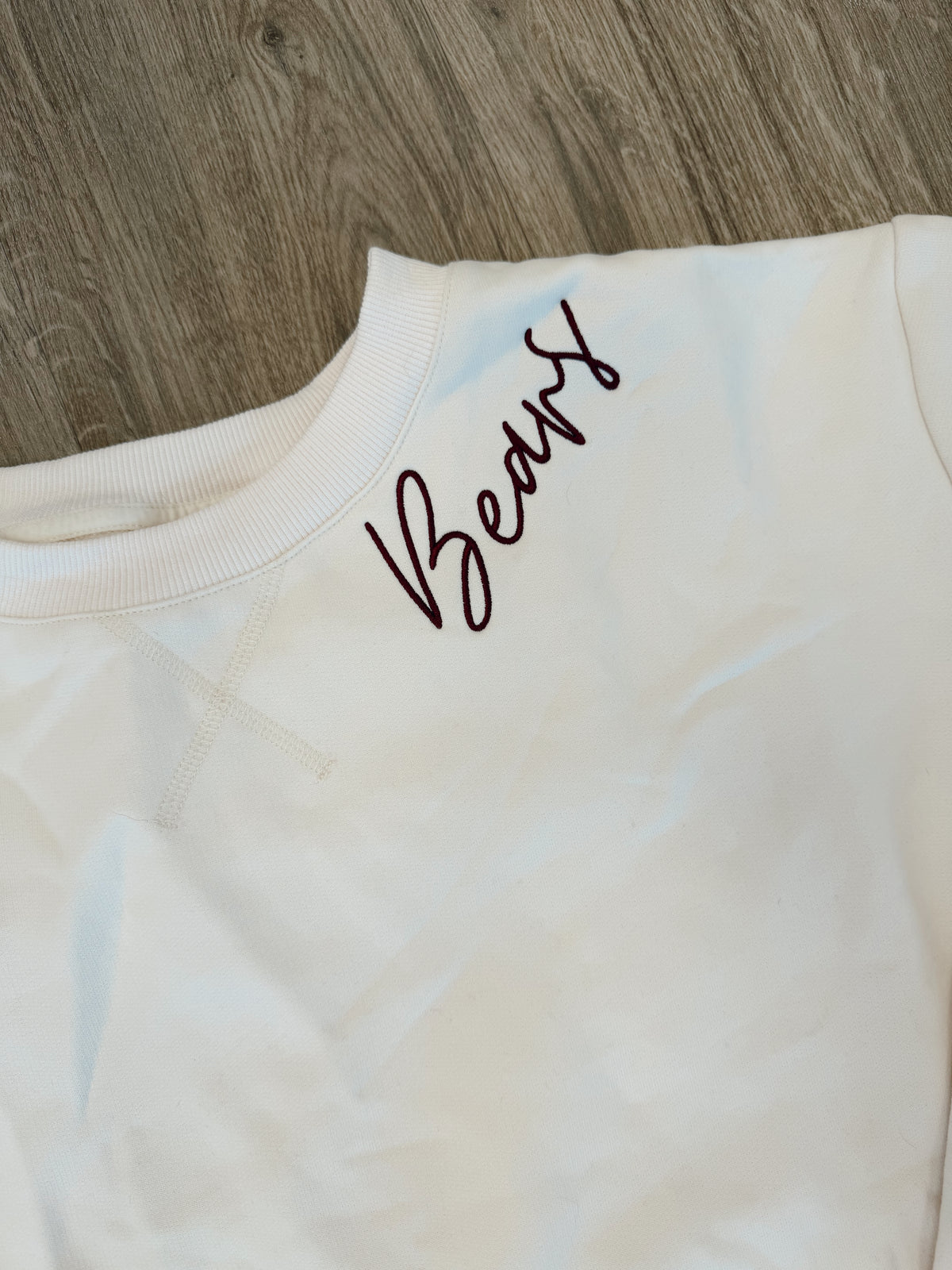 Script Bears Neckline Crewneck